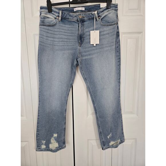 Kancan size 32 women's midrise boyfriend distressed jeans new with tags - Picture 1 of 10